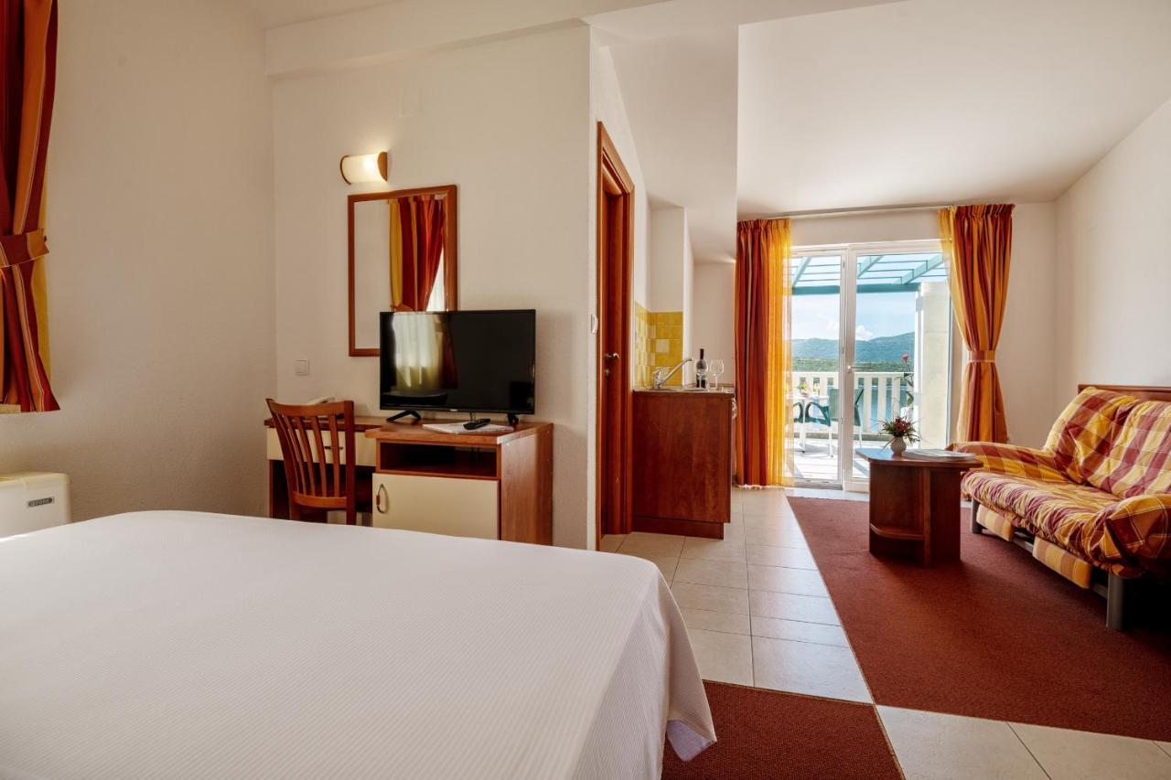Hotel Posejdon Neum Bagian luar foto