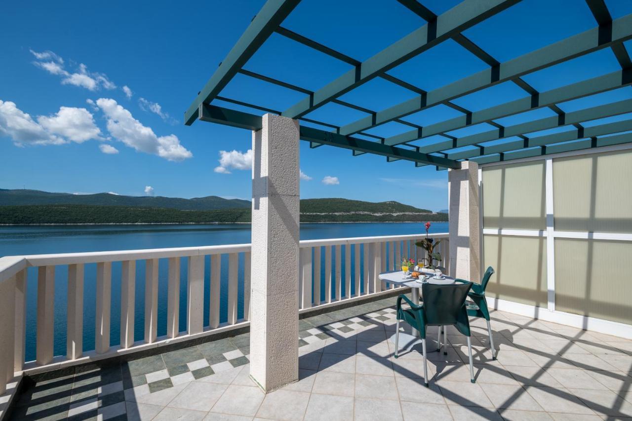 Hotel Posejdon Neum Bagian luar foto
