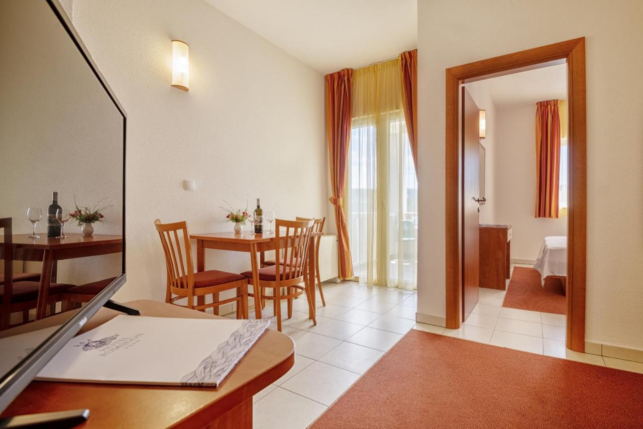 Hotel Posejdon Neum Bagian luar foto