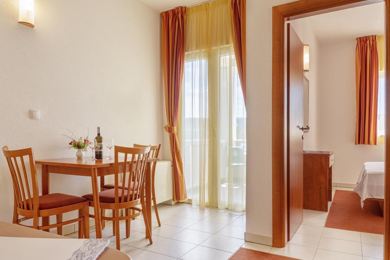 Hotel Posejdon Neum Bagian luar foto
