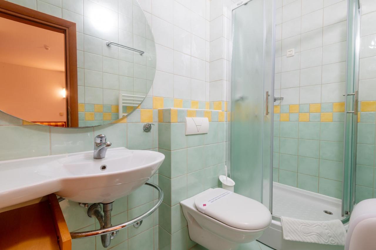 Hotel Posejdon Neum Bagian luar foto